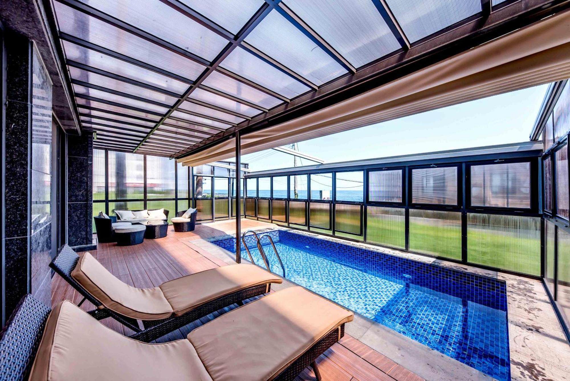 Dyne Oceano Hotel Jeju Exterior photo