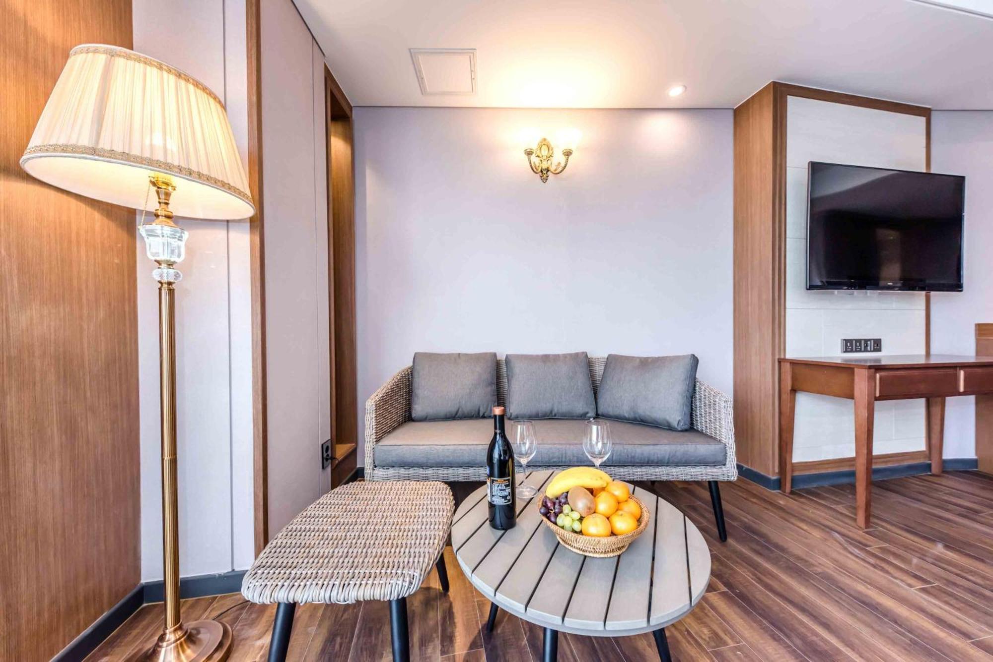Dyne Oceano Hotel Jeju Exterior photo