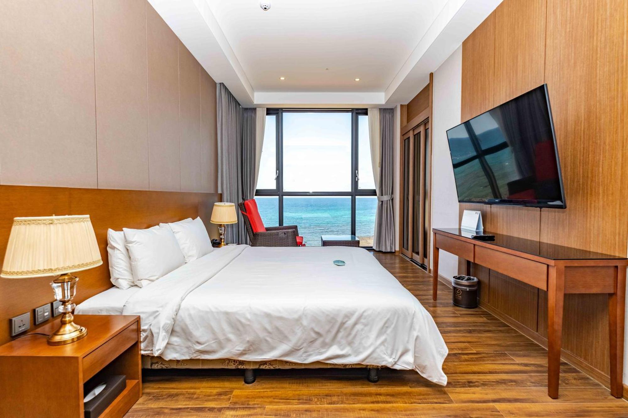 Dyne Oceano Hotel Jeju Exterior photo